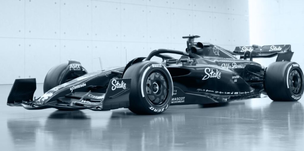 ステークカジノのスポンサーイタリア自動車メーカー『アルファロメオ　F1チーム』